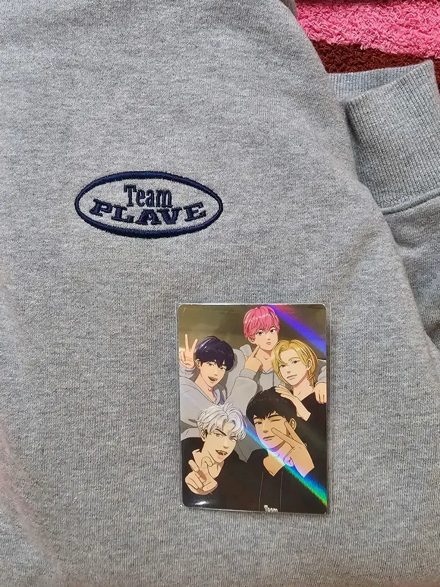 팀 플레이브 후드티 L size 판매합니다!
