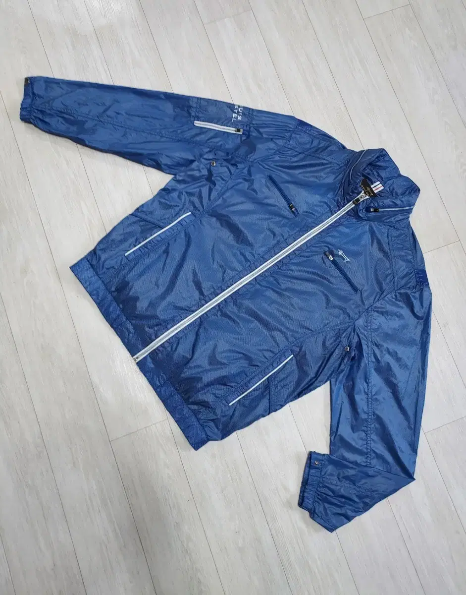 Llew Castell Golf Windbreaker 110