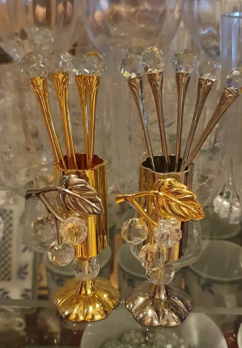 Set of 2 crystal decorated dessert forks