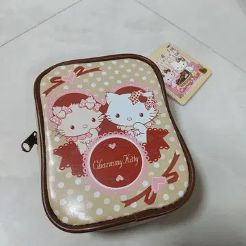 새상품 산리오 챠미 키티 & 허니 큐트 발렌타인 파우치