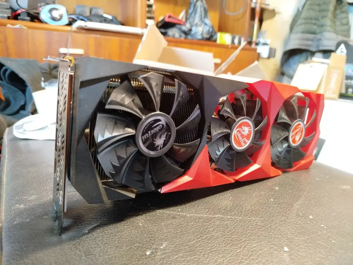 COLORFUL RTX3070 NB-V 3펜 상태 최상, 체굴X, 흡연X