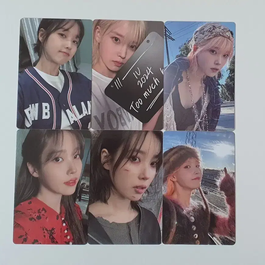 Buy IU Signed albums, Rare photocards on Bunjang!