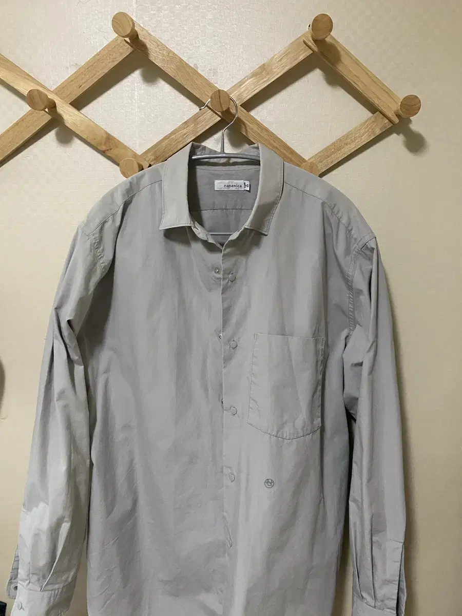 Nanamika Regular Collar Windshirt Light Gray
