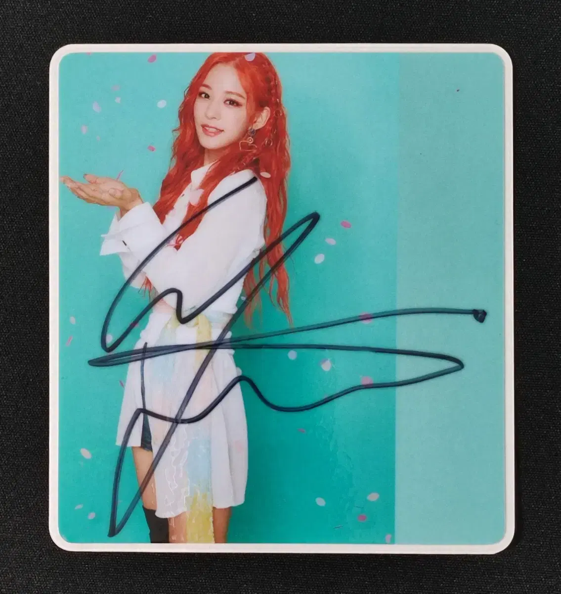 프로미스나인 fromis9 이채영 친필 싸인