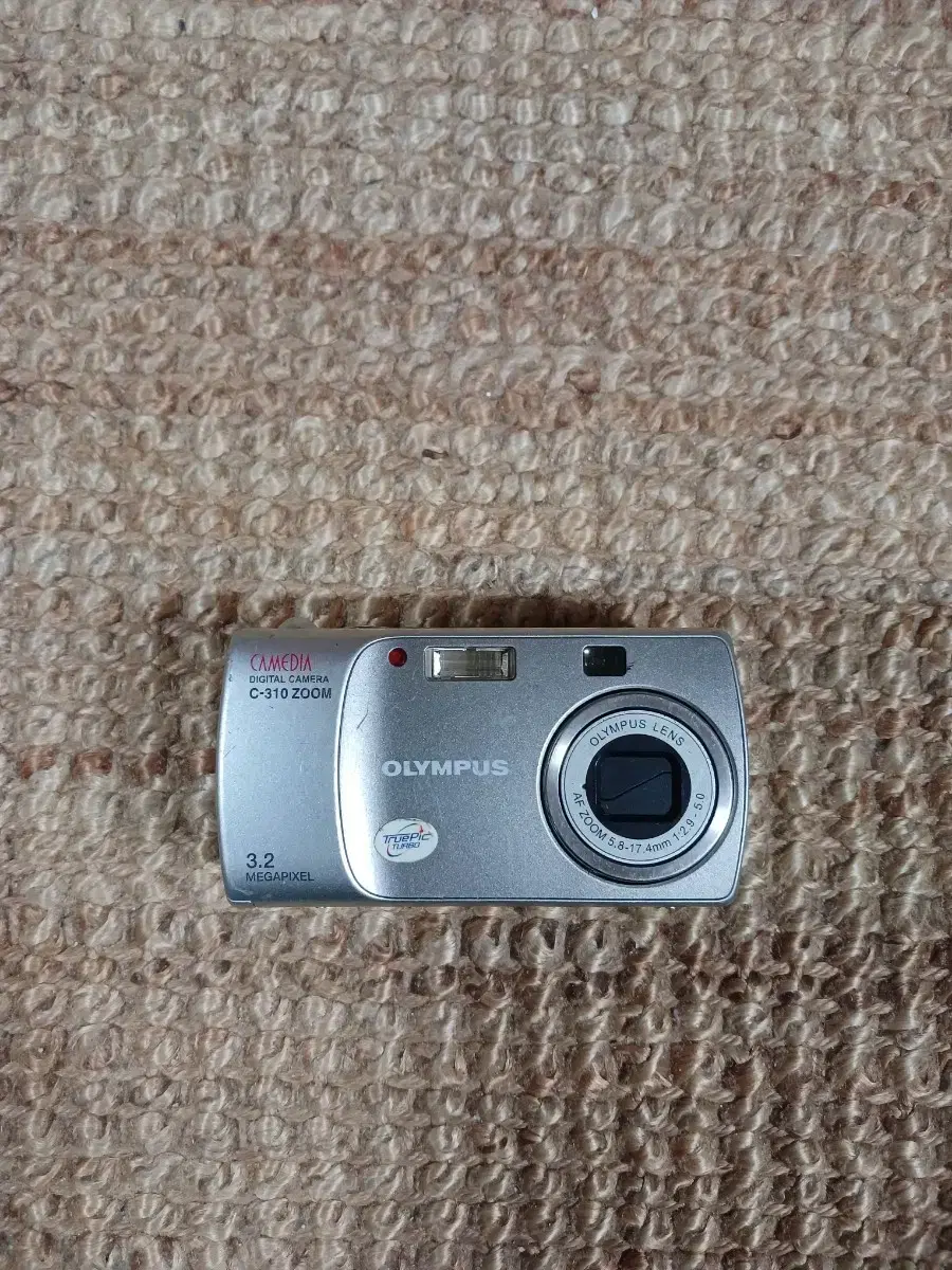 OLYMPUS C310Olympus VintageDigital camera