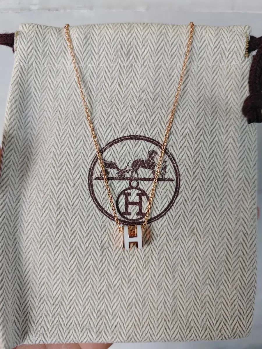 Hermès Mini Pop Art Necklace in Blanc White