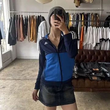 아디다스 트랙 재킷 후드 티