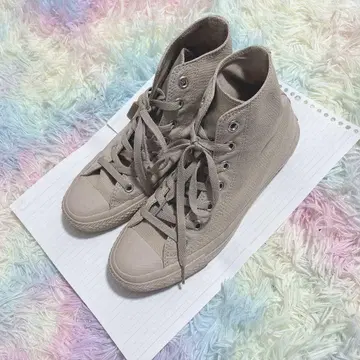 컨버스 하이컷 스니커즈