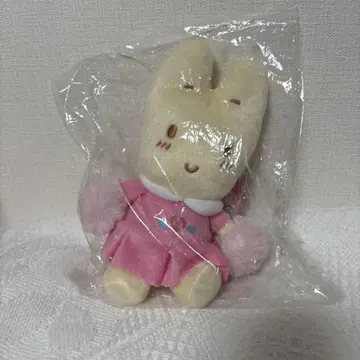 산리오 마론 크림 앉은 봉제 인형