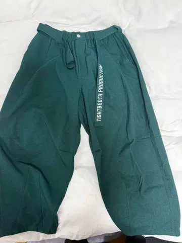 tightbooth 타이트 부스 배기 슬랙스