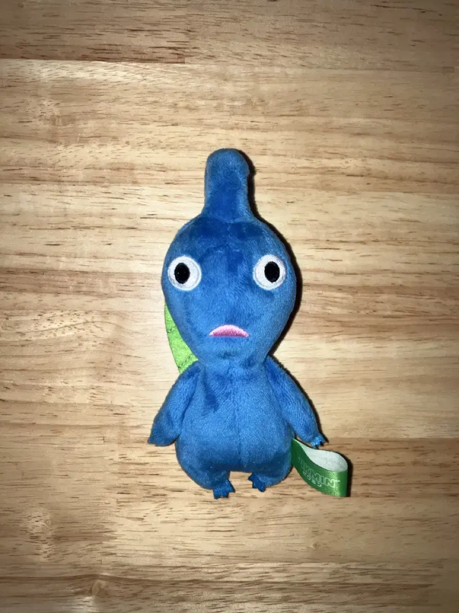 파랑 피크민 인형 키링