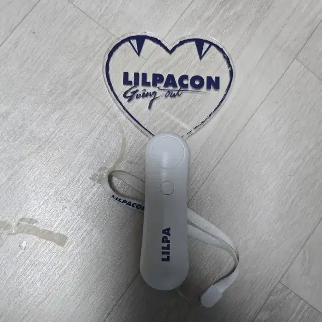 릴파콘 응원봉