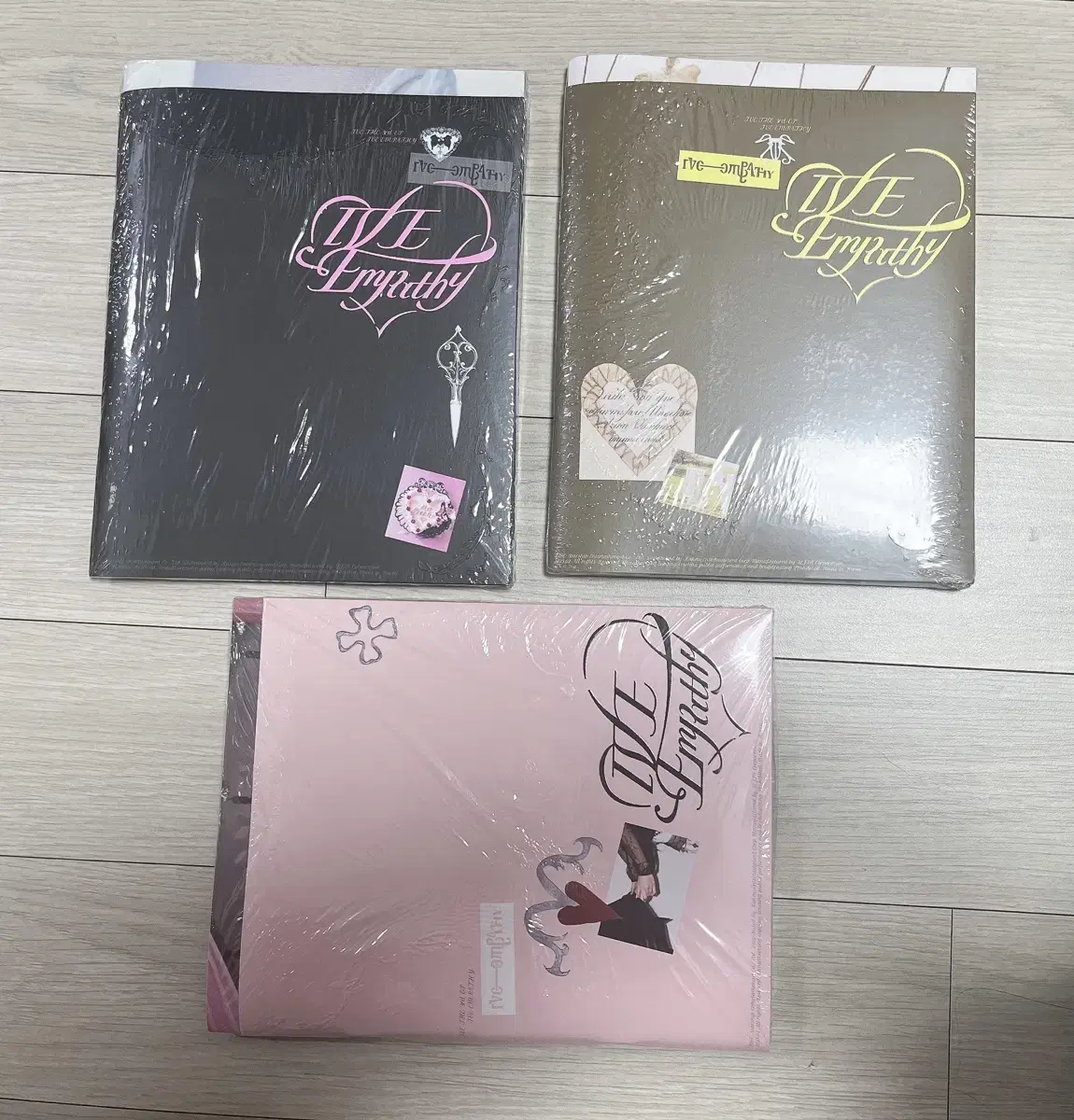 3종 일괄) 아이브 미개봉 앨범 엠파시 레블하트 에티튜드 ive