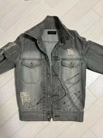 레드 리추에 LED RECHWE 이타치