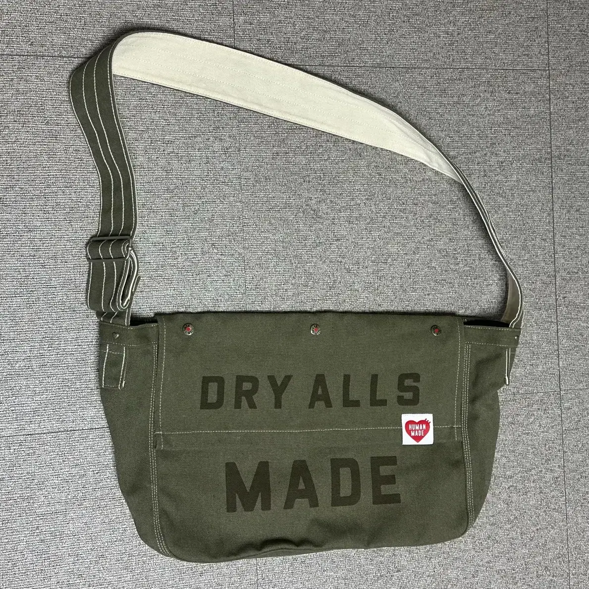 Humanmade Mailbag Olive Drab #휴먼메이드,#메일백 on Bunjang Global