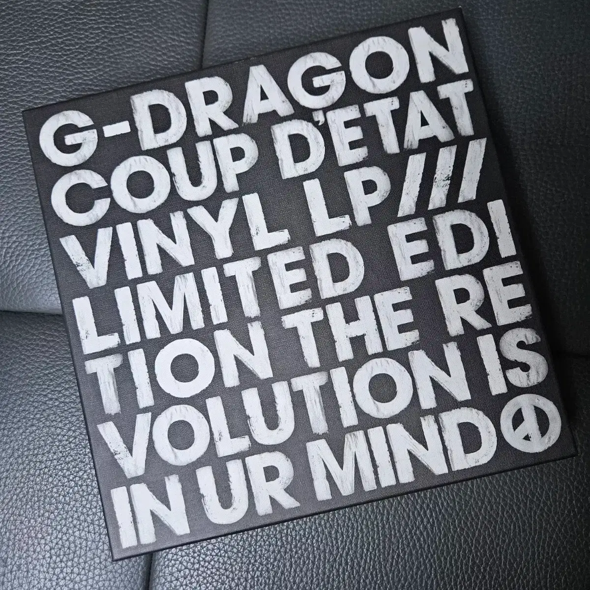 G-DRAGON | 지드래곤 Big Bang G-Dragon Coup LP Elphie sells. #빅뱅