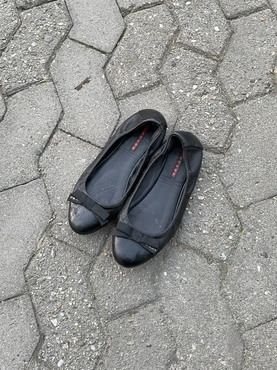 prada 프라다 플랫슈즈