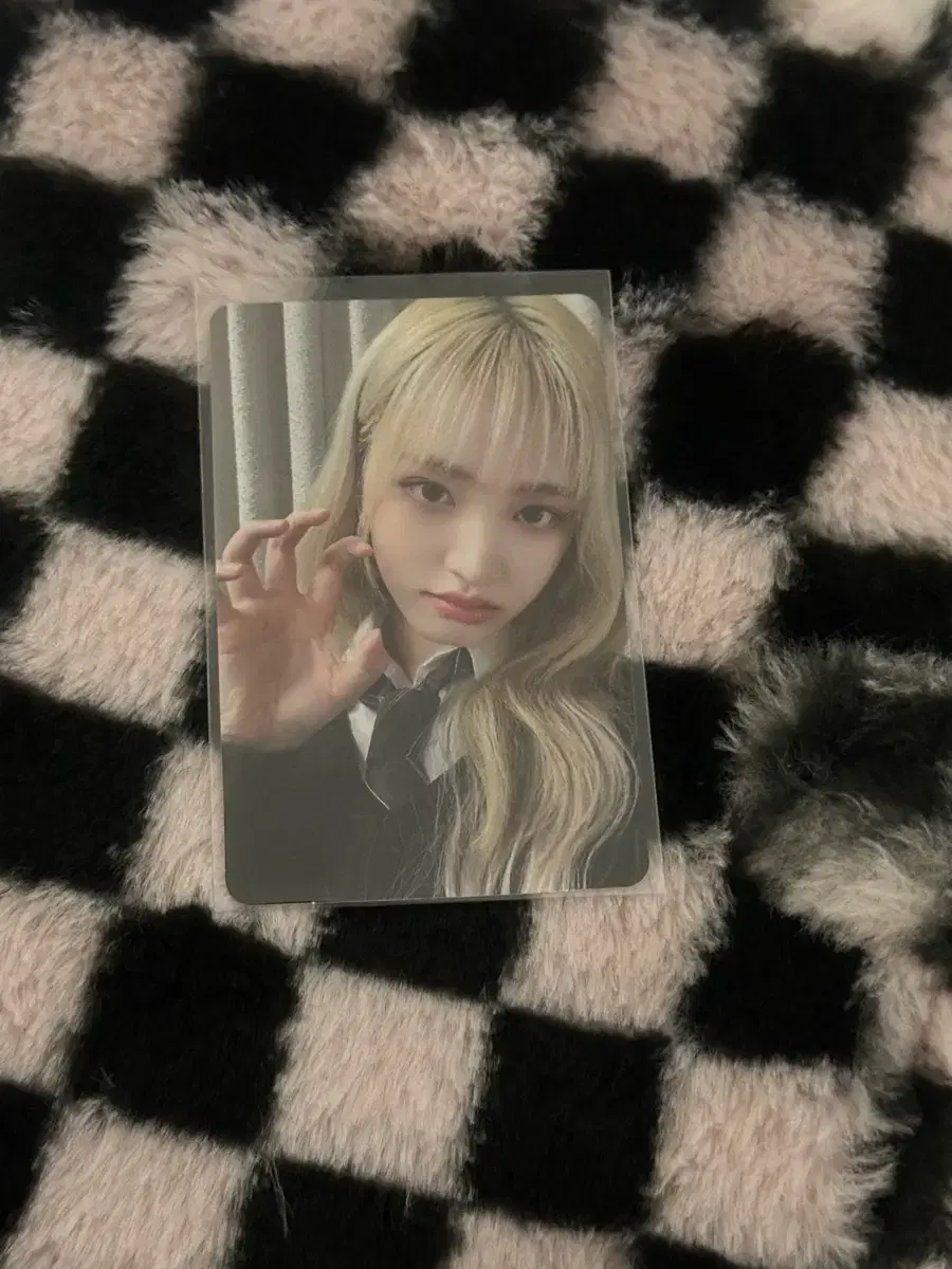 아이브 스위치 사운드웨이브 럭드 리즈 포카