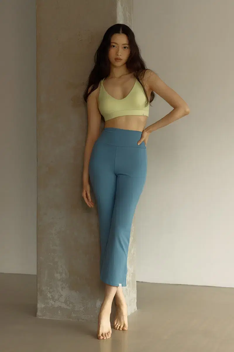 디야니 하이라이즈 팬츠 S 블루 (새상품)