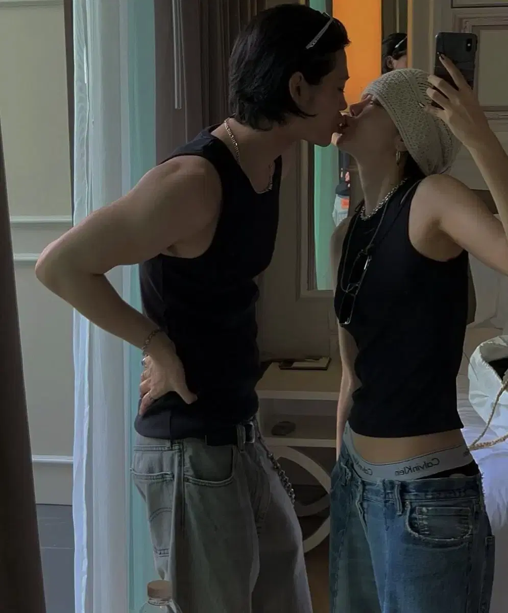 thumbnail-4