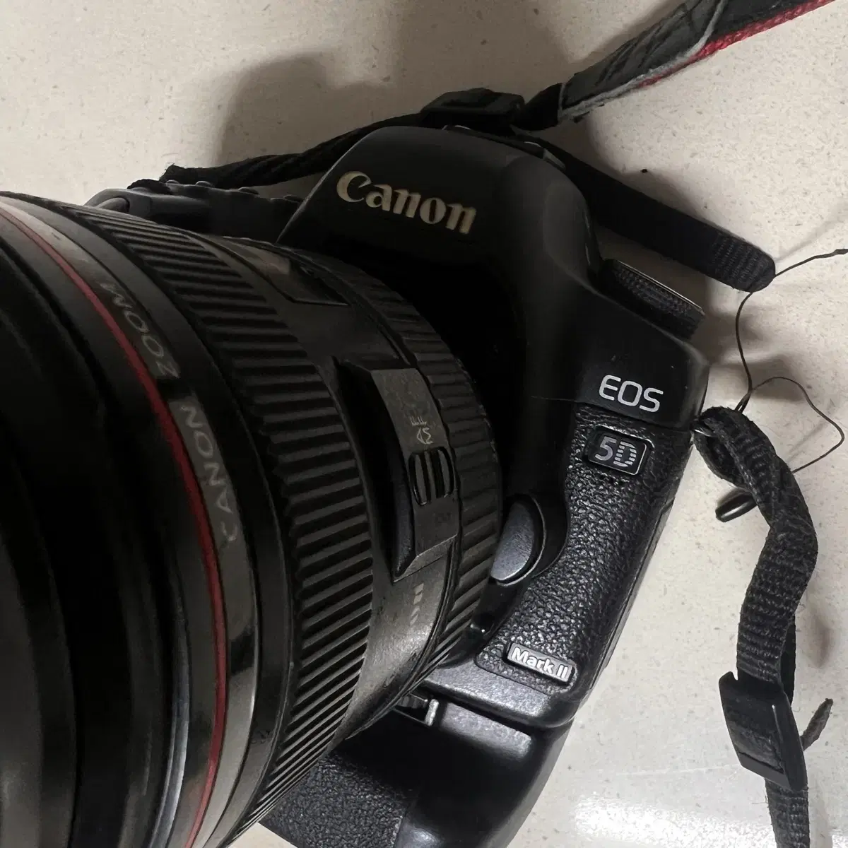 캐논 EOS 5D Mark II 바디 24-70mm 렌즈 세트