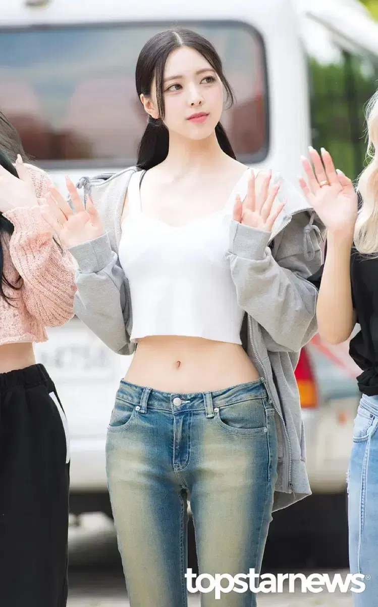 [유나 바지] 익스파이어드걸 로우라이즈 데님 팬츠 라이트 부츠컷 청바지