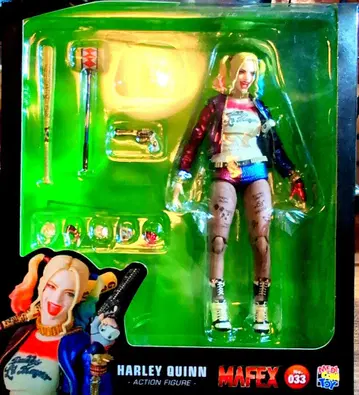 MAFEX 033 할리 퀸