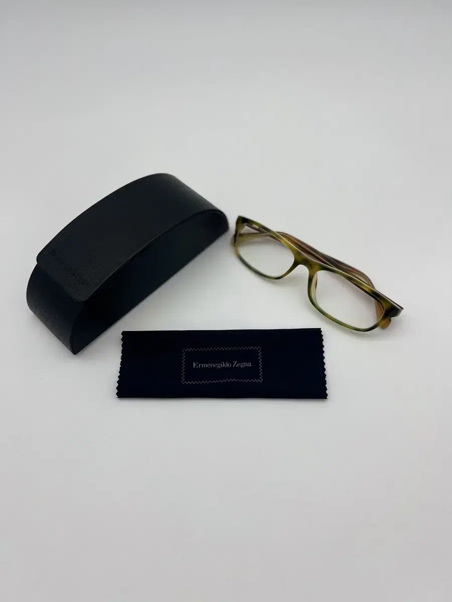 Ermenegildo Zegna eyeglass frames