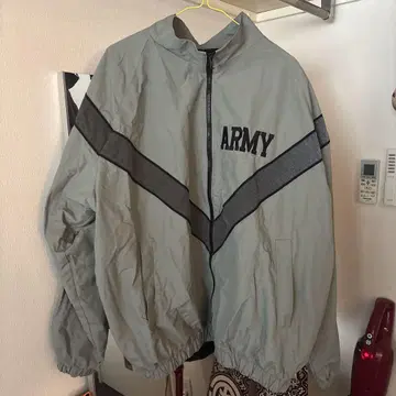 US ARMY IPFU 트레이닝 자켓 나일론 XL 사이즈