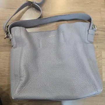 훌라 카프리치오 M 호보 백