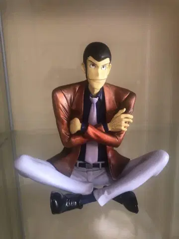 스타일리시 포징 피규어 루팡 3세