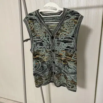 구제 의류 이탈리아제 MISSONI 베스트 슬리브리스 니트