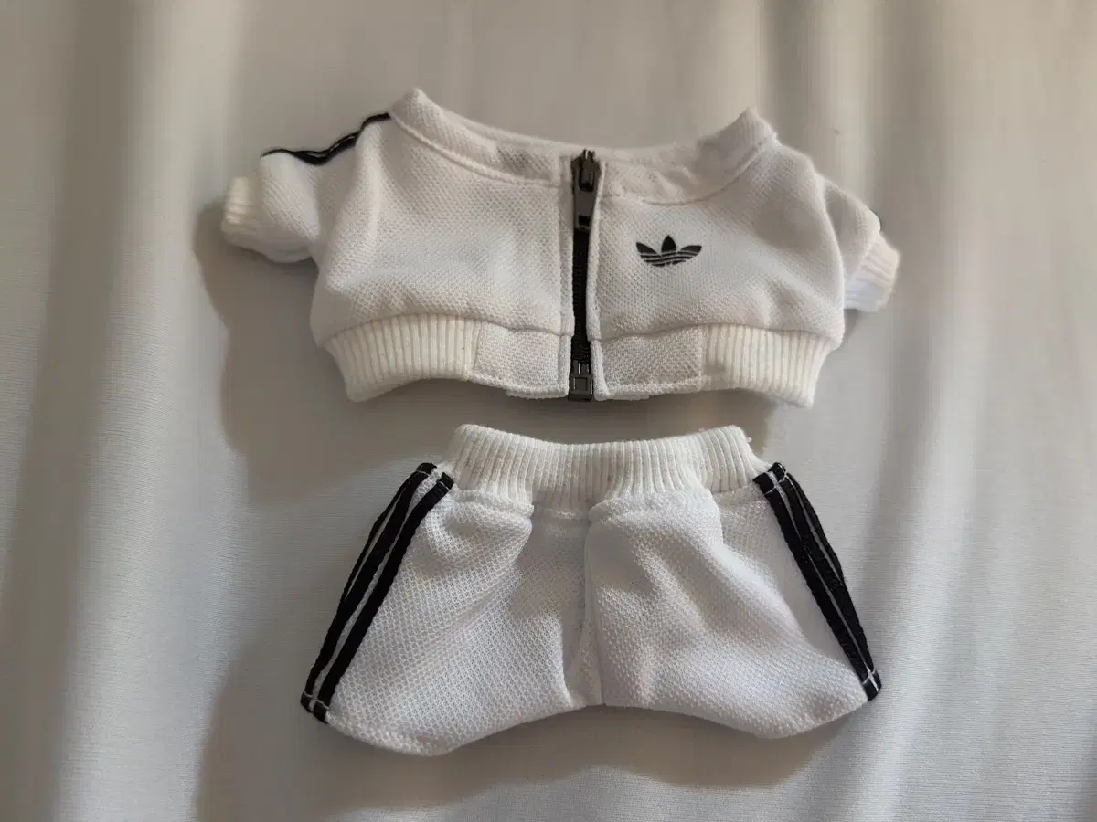 20cm Doll Clothes Plush Doll Adidas Track Top Jersey Set White Red