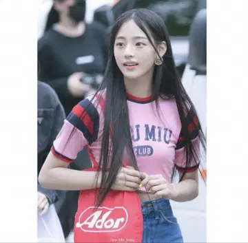 newjeans ador 토트백 red 뉴진스