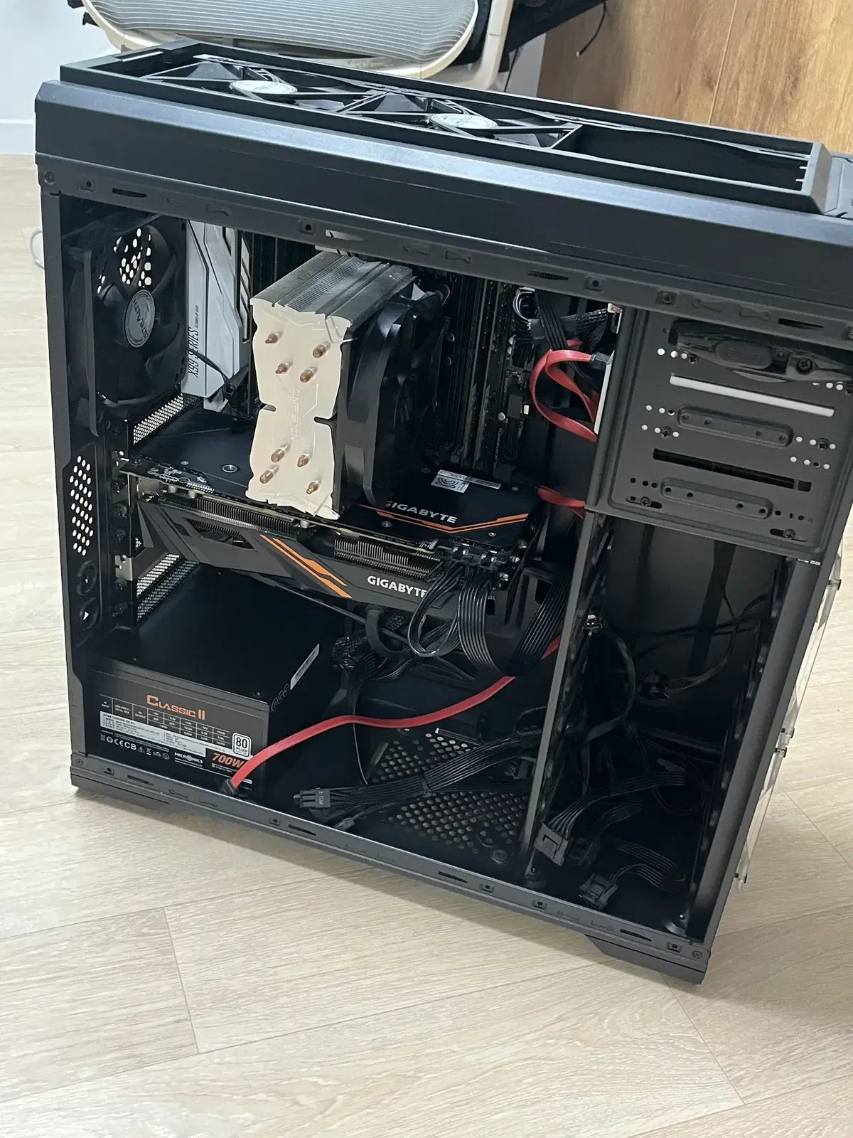 Computers / Intel core i7 / Radeon rx vega