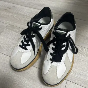 오니츠카 타이거 델시티