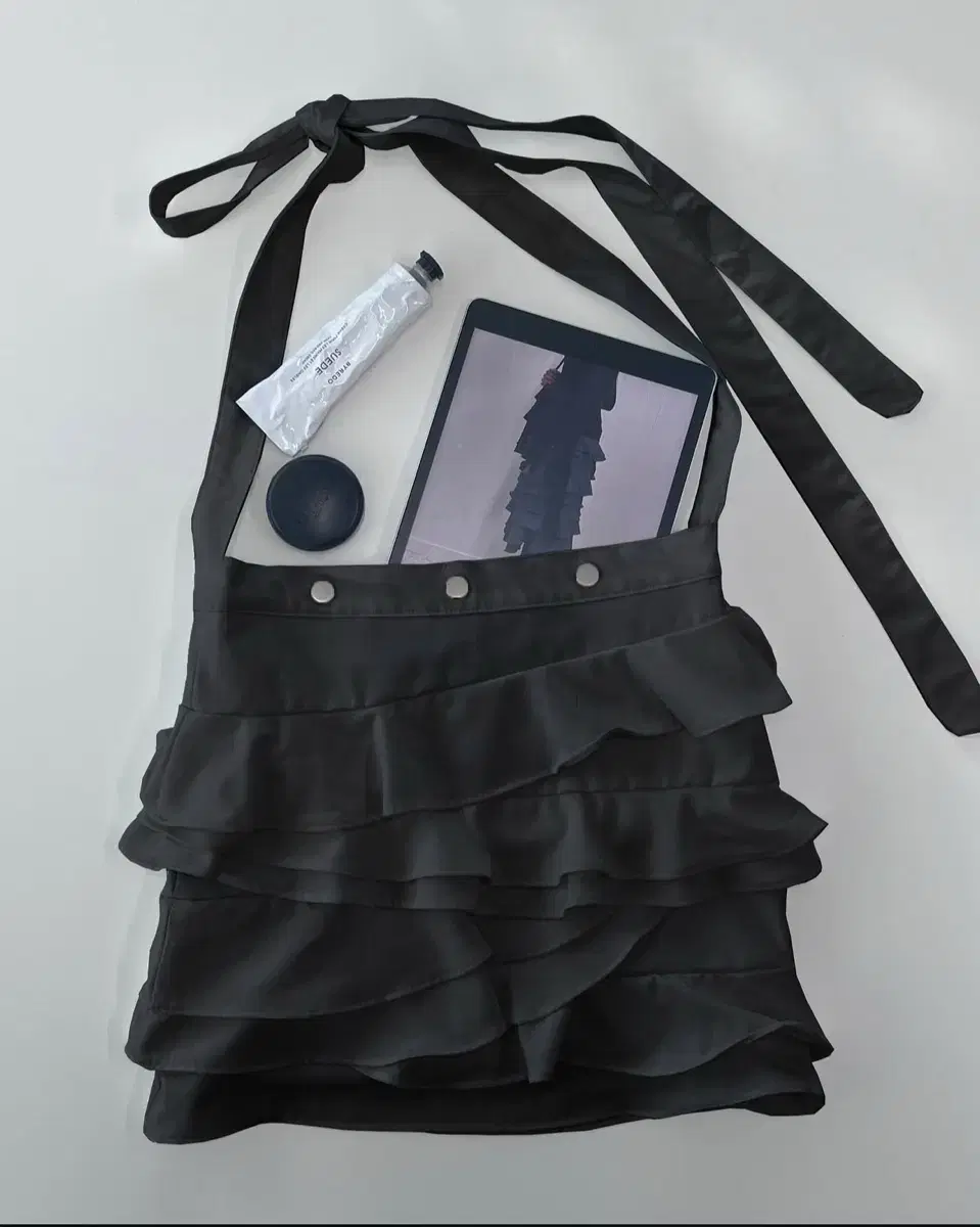 Flare-up frillback