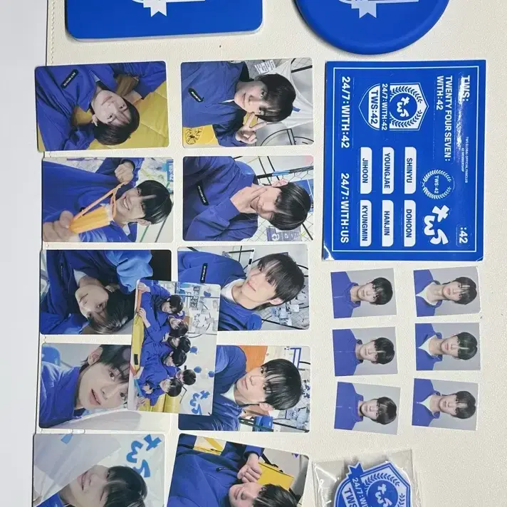 TWS | 투어스 TWS Doohoon Birthday Box Sealed on Bunjang