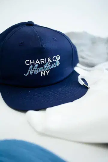 CHARI & CO Montauk Ron Herman 캡 네이비