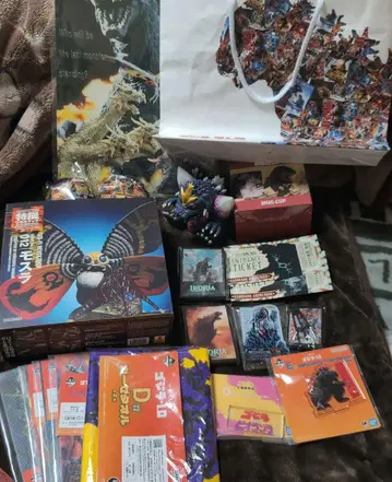 특촬물 리볼텍 모스라 피규어 고질라 굿즈 세트 정리