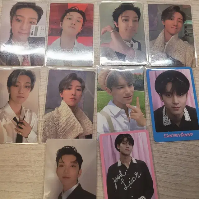 세븐틴 포카 2장에