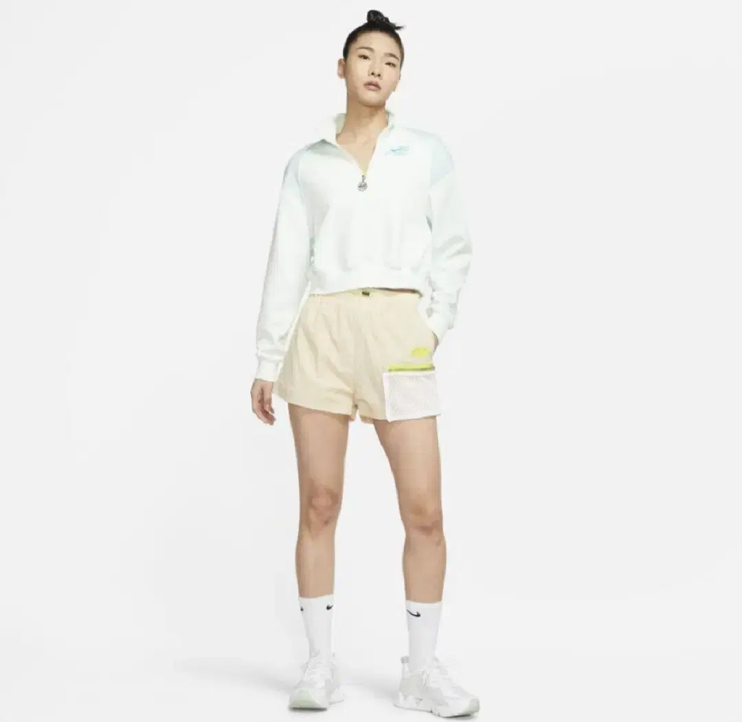여성 상태굿 나이키 2023 우븐 반바지 바지 트레이닝복 러닝복 런닝복