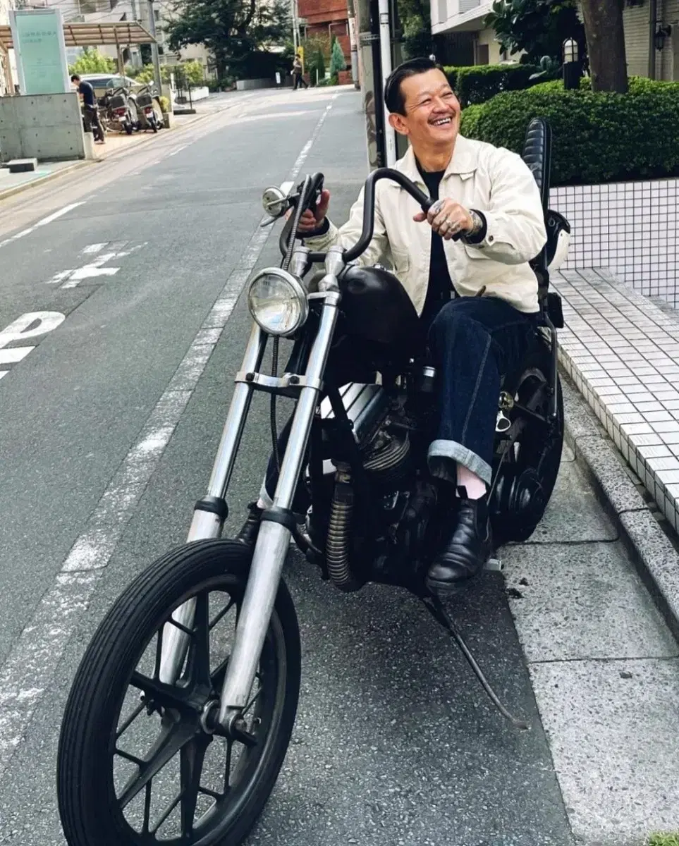 엣라코 스포츠자켓 아이보리 40 사이즈 타임원클로딩