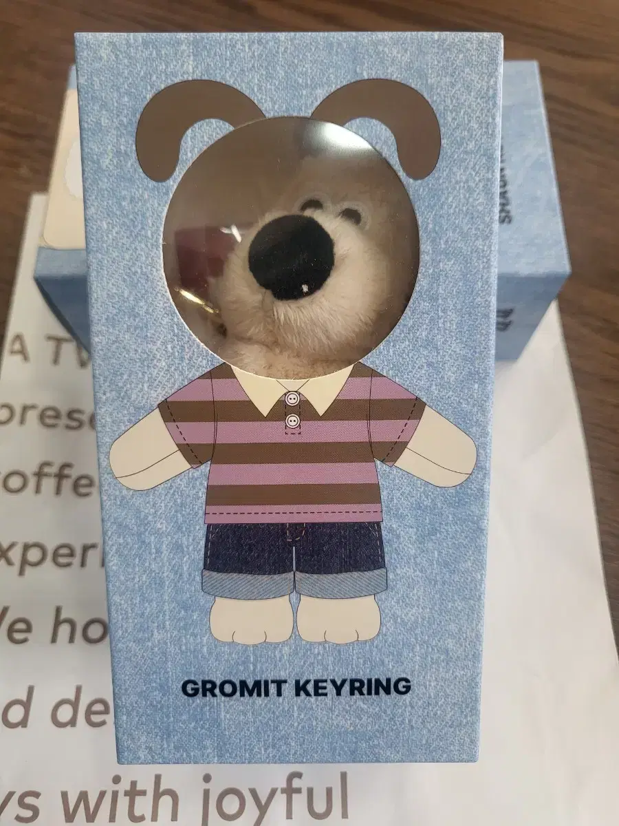 Two-Thumb Grommet & Shoulder Shield Keyring