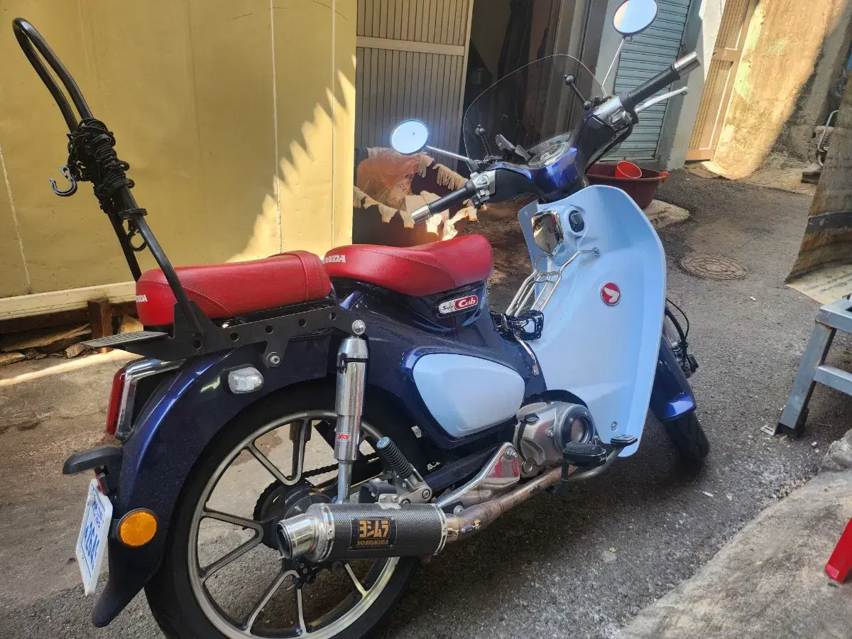 (부산)2022년식 c125커브 yoshimura 풀배출 구변완료 파라여