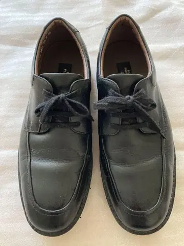 Hush Puppies 블랙 가죽 신발