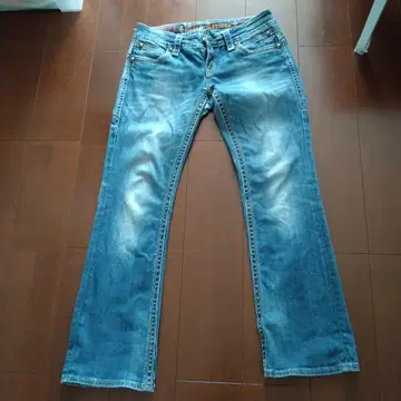 블루 부츠 컷 플레어 벨 보텀 데님 청바지