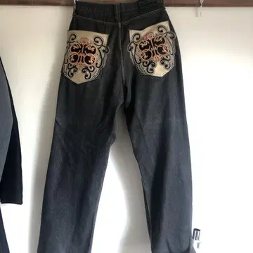 coogi 자수 디테일 다크 데님 팬츠 W34