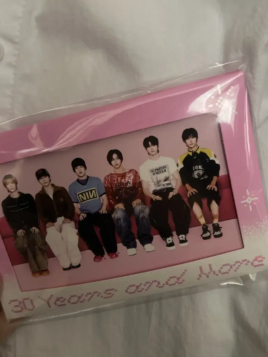 riize group photo set shmcon smtown live 2025 esmtown