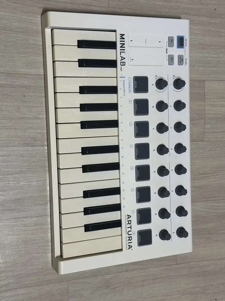 Arturia mini lab mk2 미니랩 건반 + 서스테인